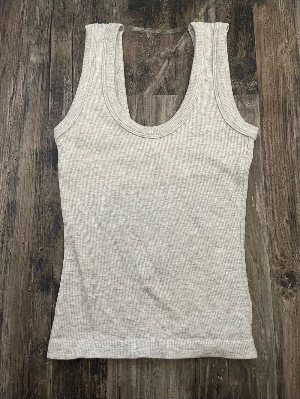 Richelle XO tank, NWOT, size S/M